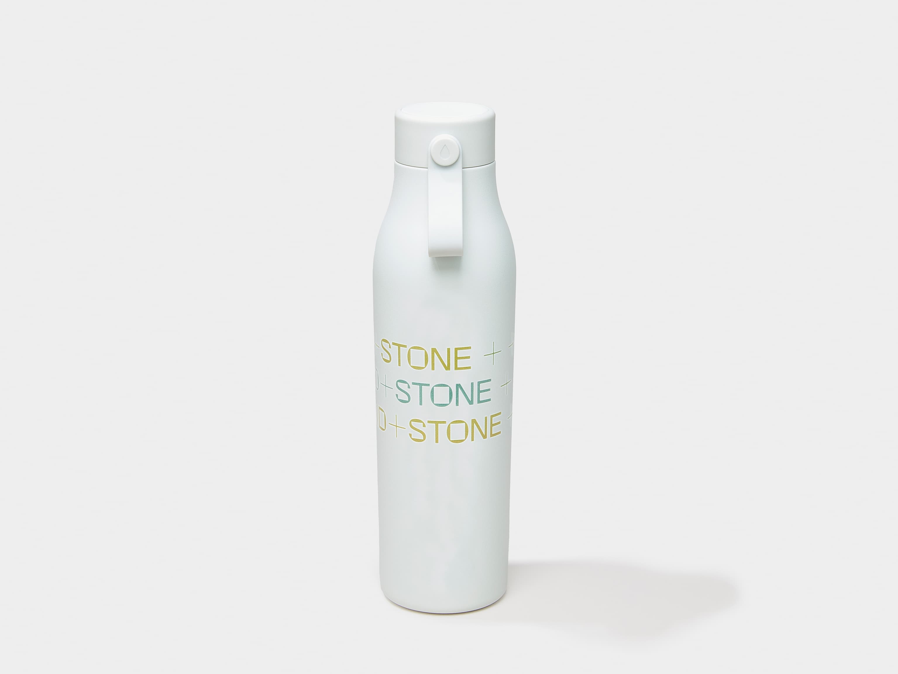 A cloudy grey MOO water bottle with custom 360 wrap printing.