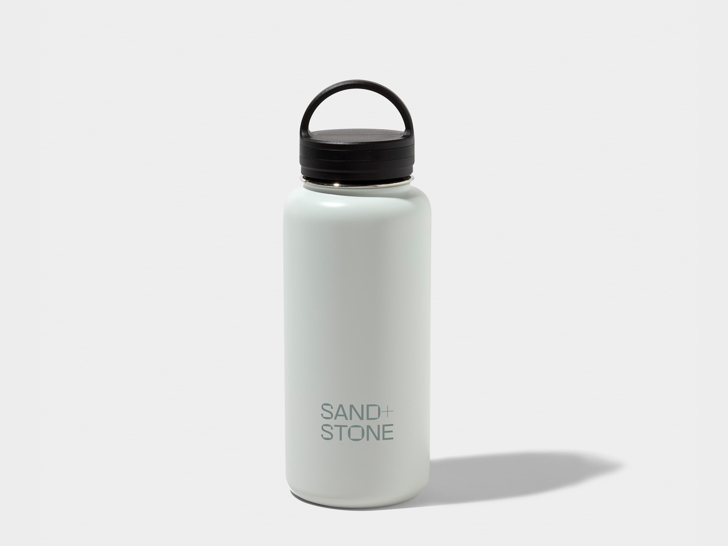 Large Insulated Water Bottle in Cloudy Grey with one-sided printing customisation