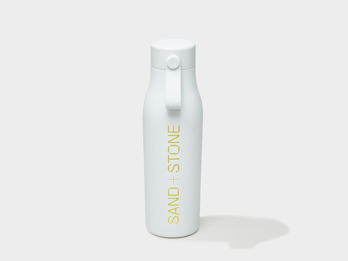 A cloudy grey MOO water bottle with printing customization.
